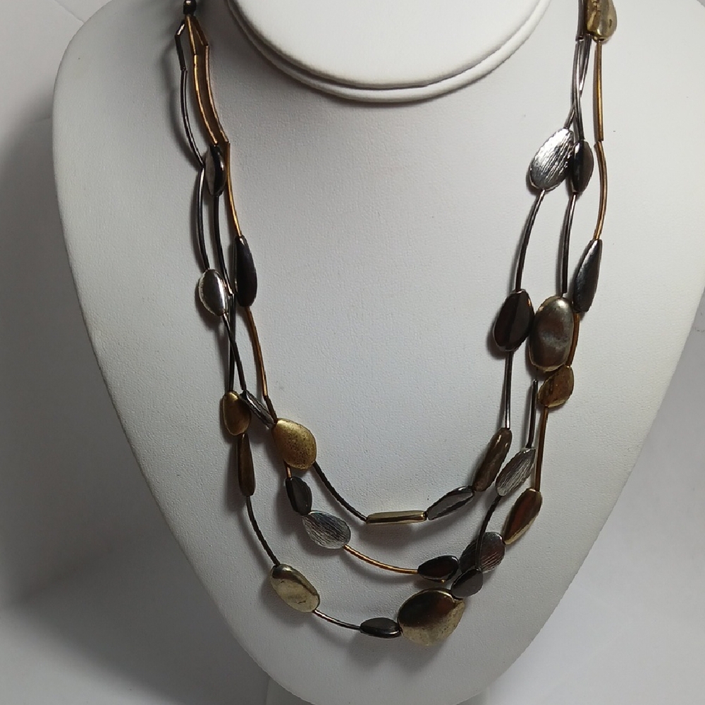 Elegant Multi-Tone Necklace